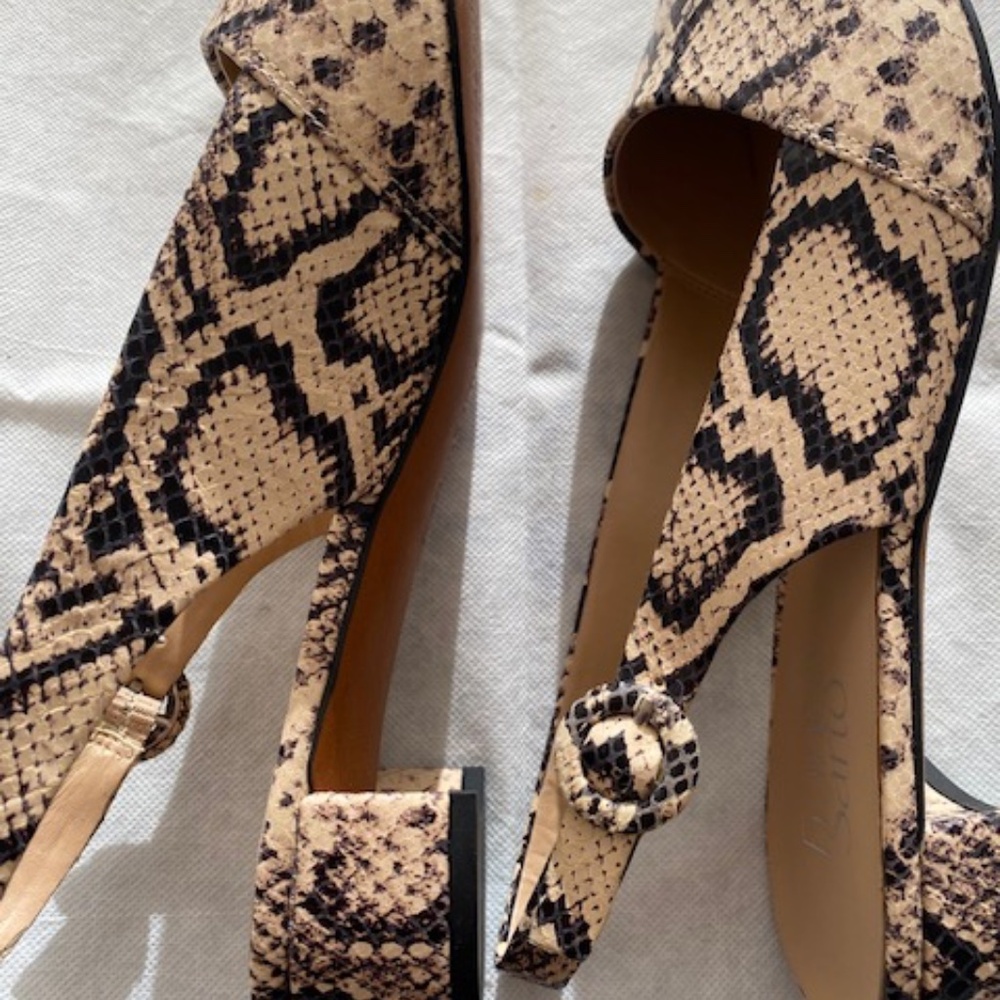 Super cute - Pristine - Franco Sarto Leather Embossed Snakeskin Slingbacks - Picture 3 of 10